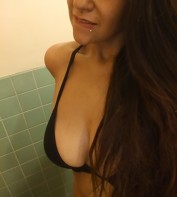Layla Santoyo, Chicago escort, Blow Job Chicago Escorts – Oral Sex, O Level,  BJ