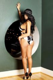 Gabriella Cruz, Chicago escort, Hand Job Chicago Escorts – HJ